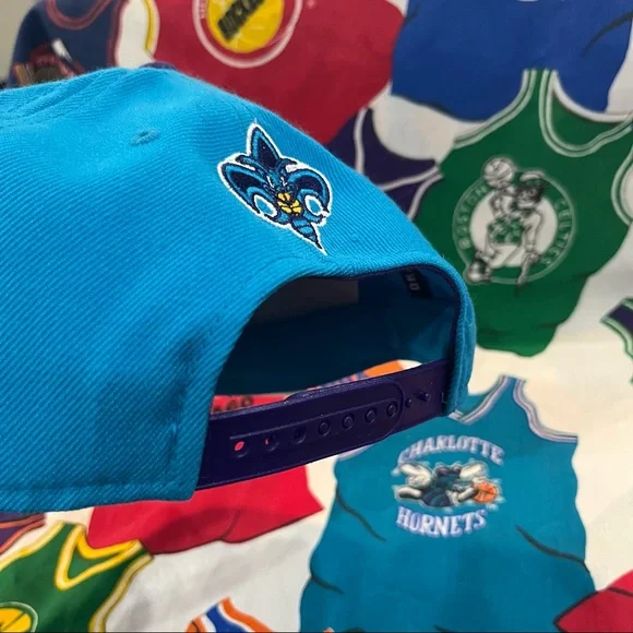 adidas NBA New Orleans Hornets Charlotte Official Team Headwear Snap Back Hat - Picture 6 of 6